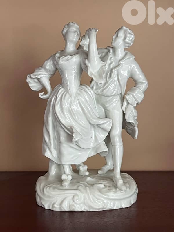 Italian porcelain vintage mint condition 3