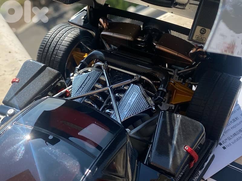 pagani zonda diecast model car scale 1/18 almost real 5