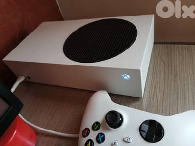 xbox series s with screen
