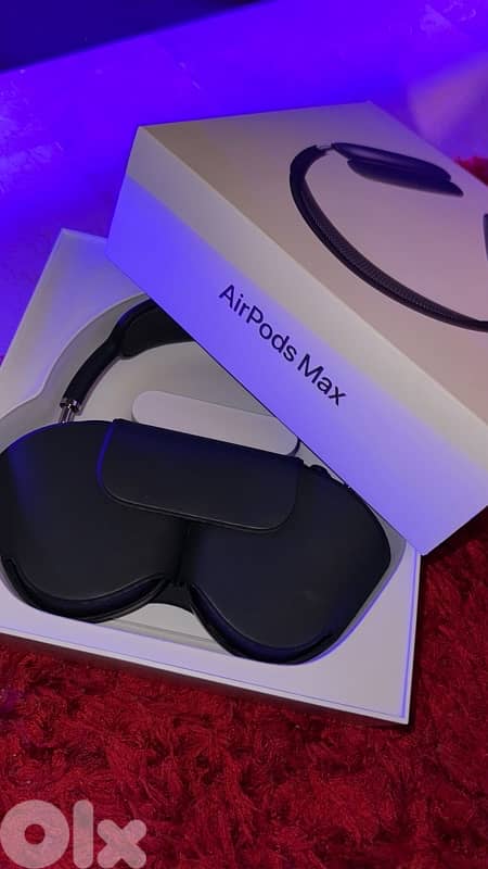 AIRPODS MAX FOR SALE 0