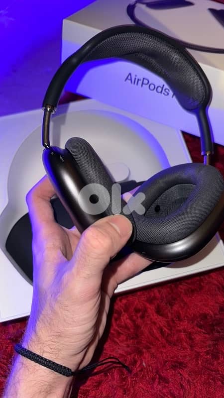 AIRPODS MAX FOR SALE 3