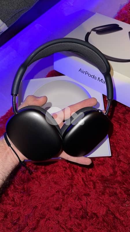 AIRPODS MAX FOR SALE 7
