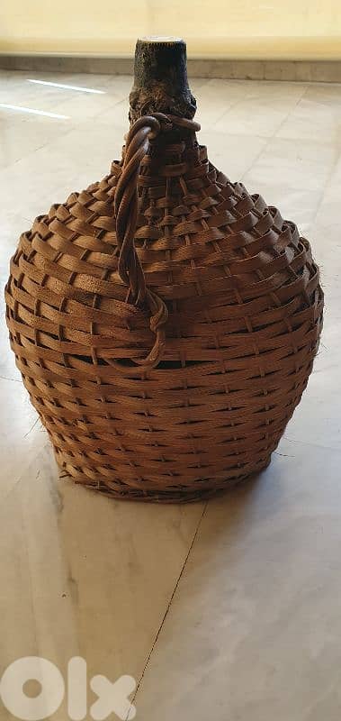 old bamboo & glass( loel) greek red wine 8 liters 2