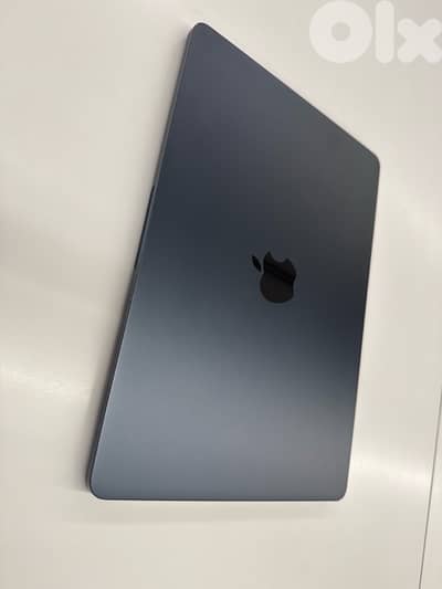 13-inch MacBook Air M2 13-inch MacBook Air M2