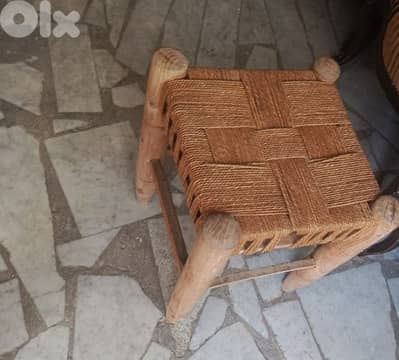 كرسي  قديم
