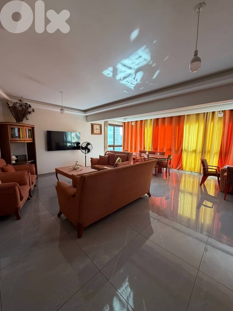 AMAZING APARTMENT FOR SALE IN AIN EL REMMANEH PRIME 3 BEDS, (AR-182) 0