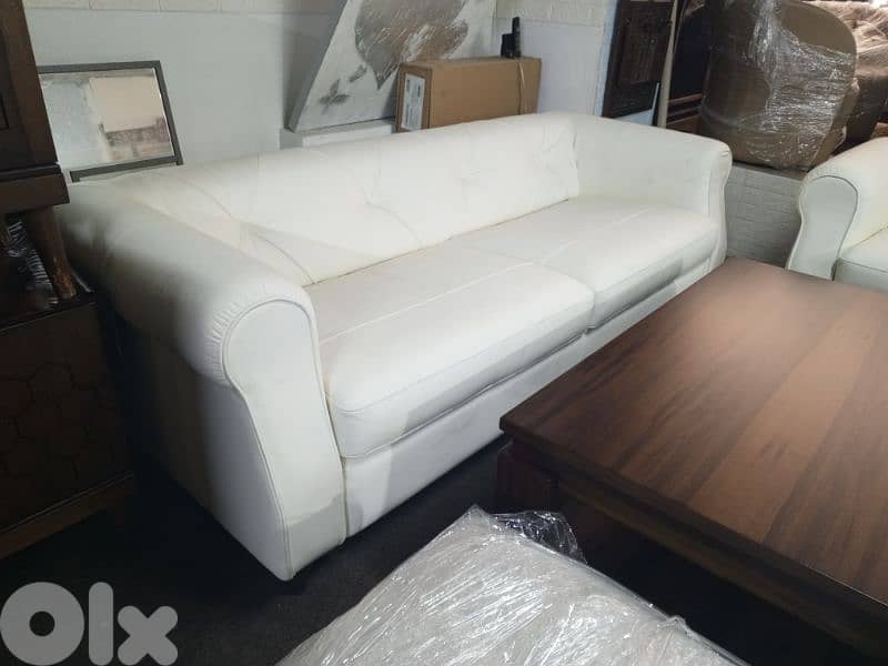 Spanish leather living room 3