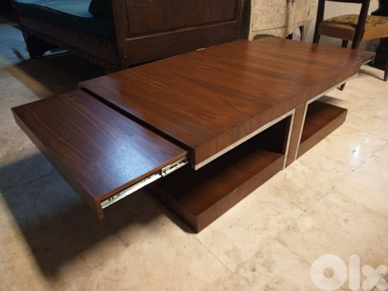Extendable coffee table 2
