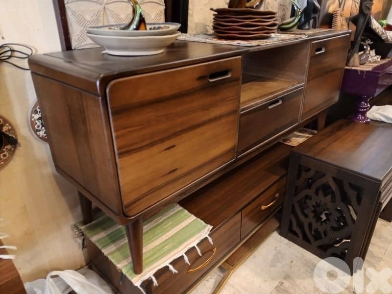 Mid century style TV table 0