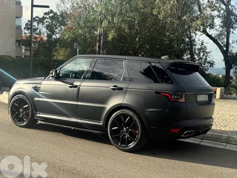 Range Rover Sport dynamic v6 2022 HST 0