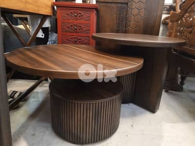 2 round mdf coffee tables