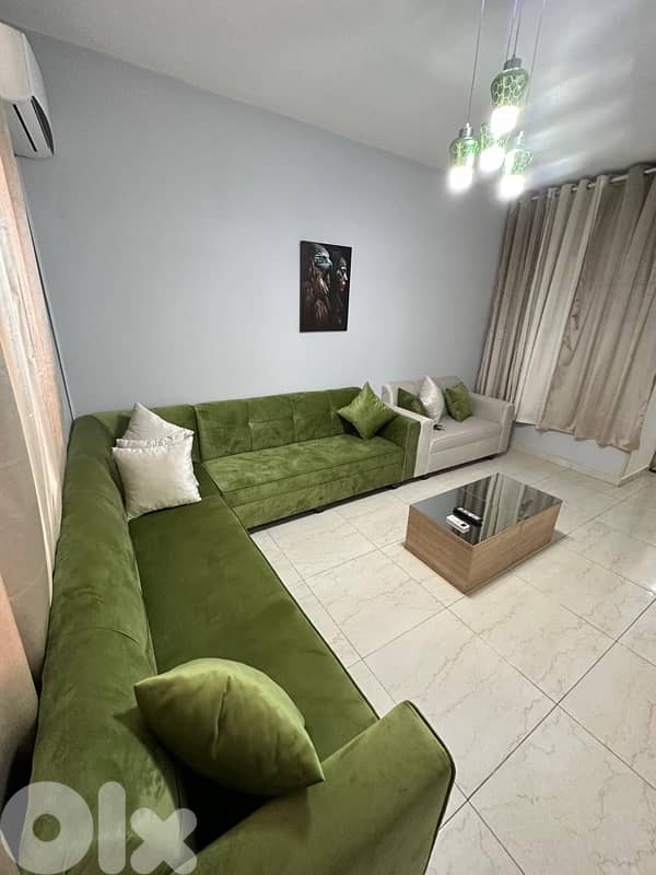 70993002 تخت مع فرشة 150$ 1