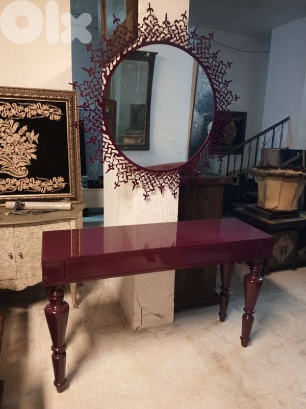 Console and metal mirror 1