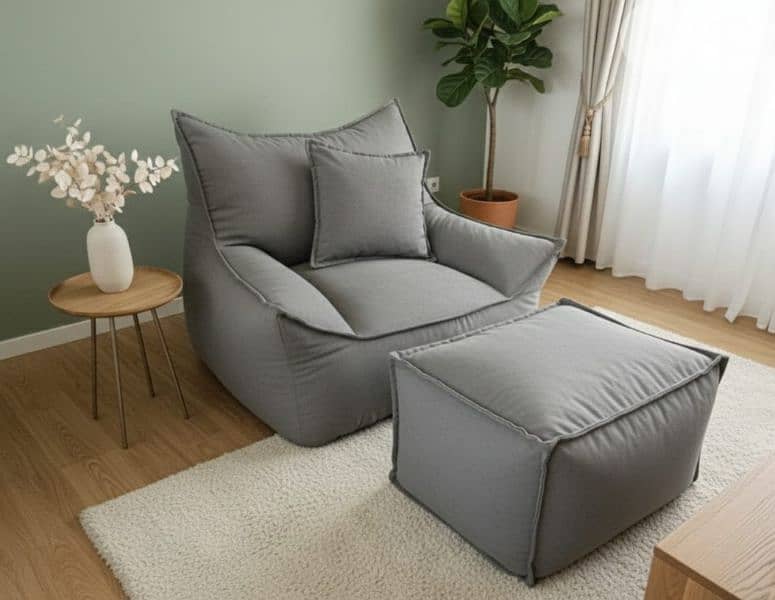 Pouf with foot rest 1