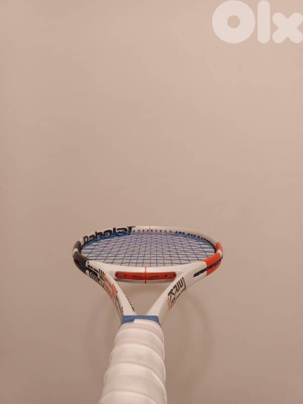 Babolat pro tennis racket. 2