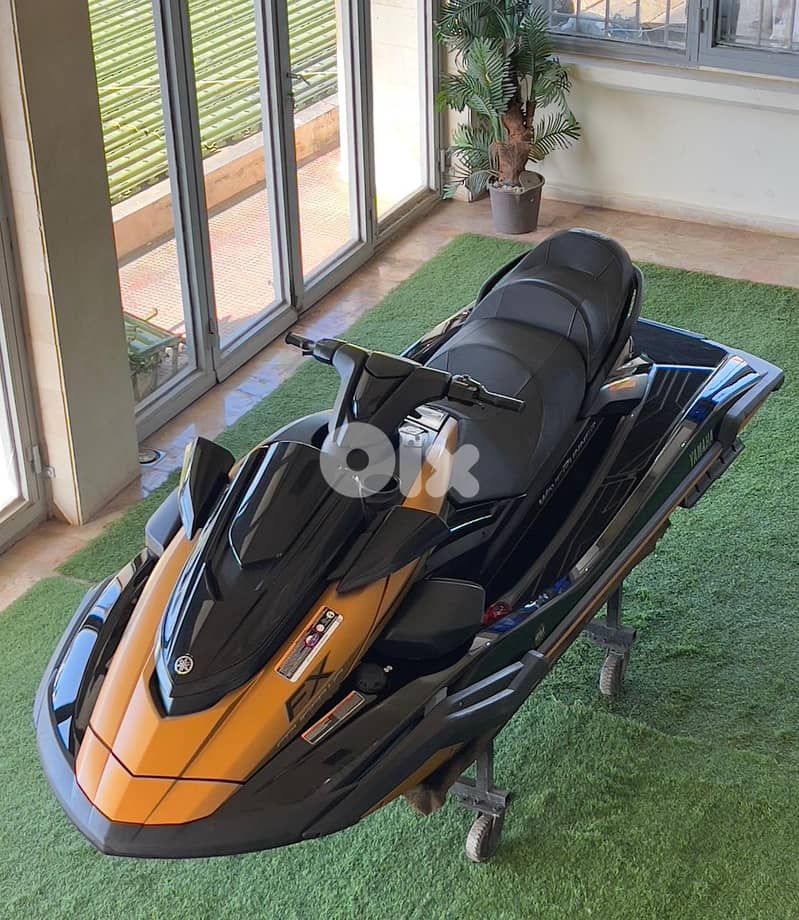 Yamaha FX cruiser SVHO year 2025 4