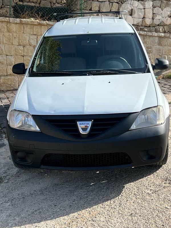 Dacia Logan 2012 0