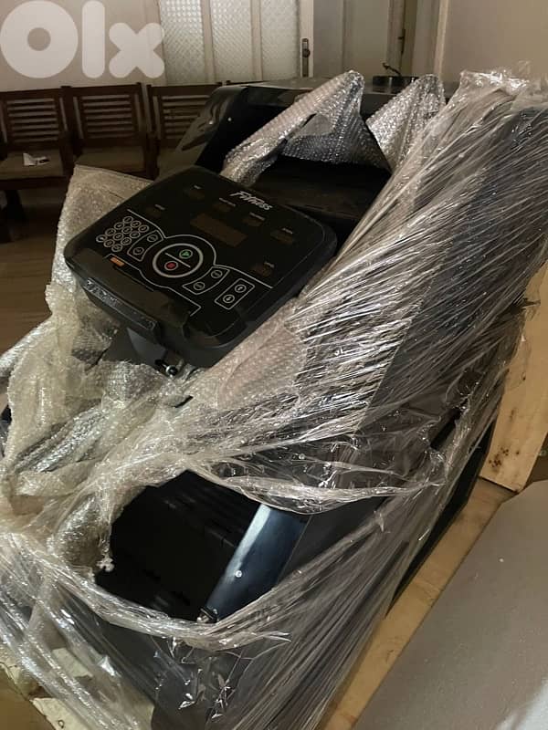 Premium Electric Fitness Ladder Climber – Commercial Grade 1