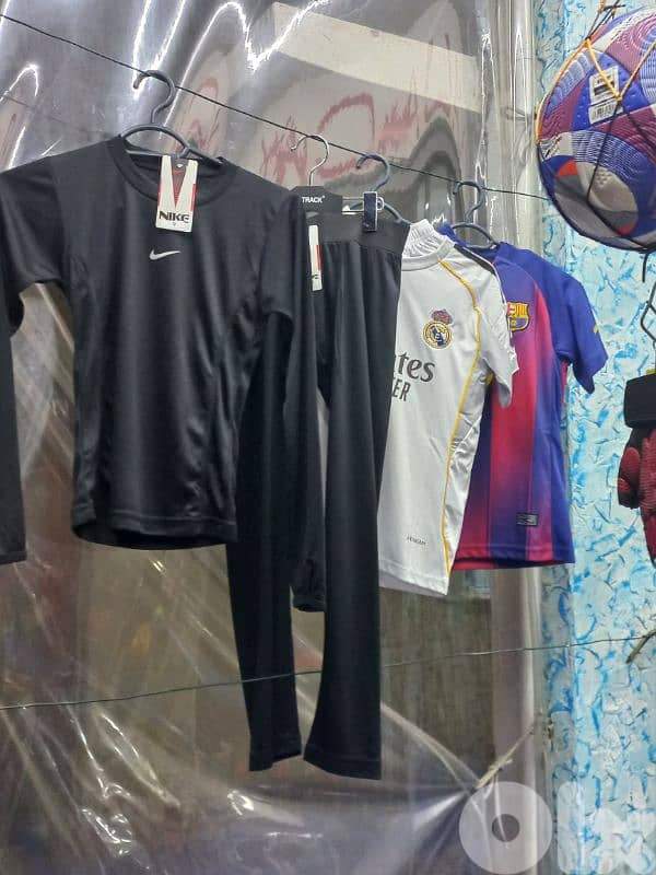 ثياب فوتبول طقم فوتبول كرة قدم football 1