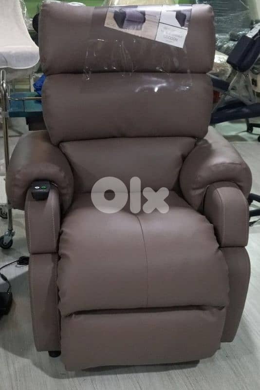 Electrical luxurious chair 0