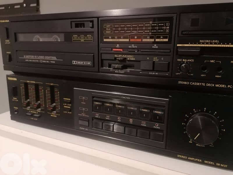 AMPLIFIER TOSHIBA & DECK TOSHIBA 1
