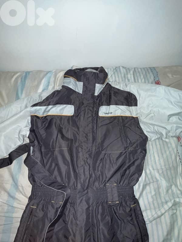 ski suit 0