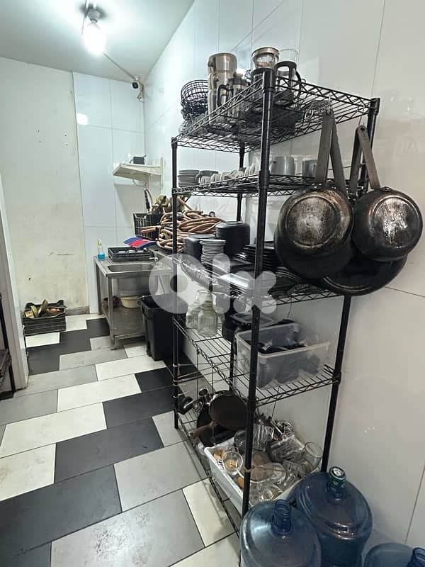 مطعم للبيع – كوفي بار مجهز بالكامل 13