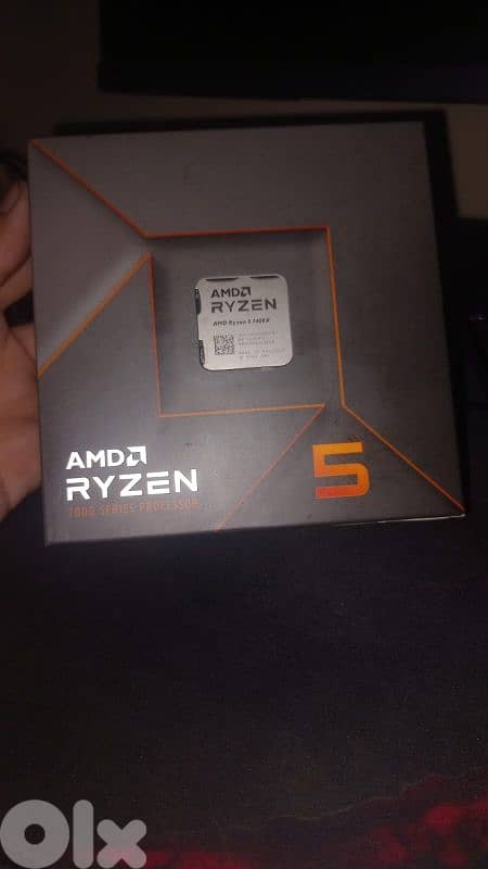 ryzen 5 7600x 0