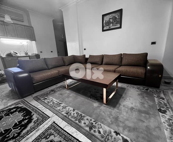 L-Shaped Sofa & Coffee Table 3