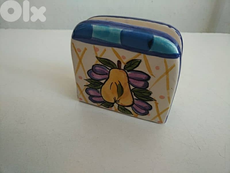 Napkins holder - Not Negotiable 1