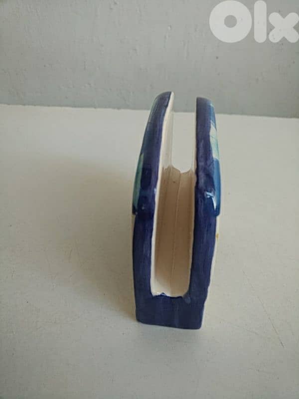 Napkins holder - Not Negotiable 2