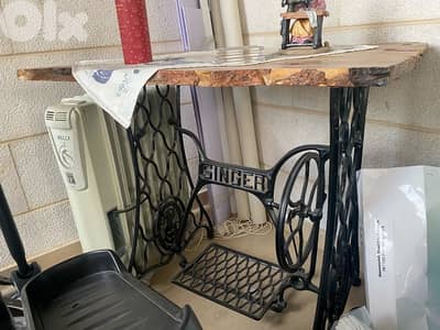 ماكنة خياطة قديمة singer