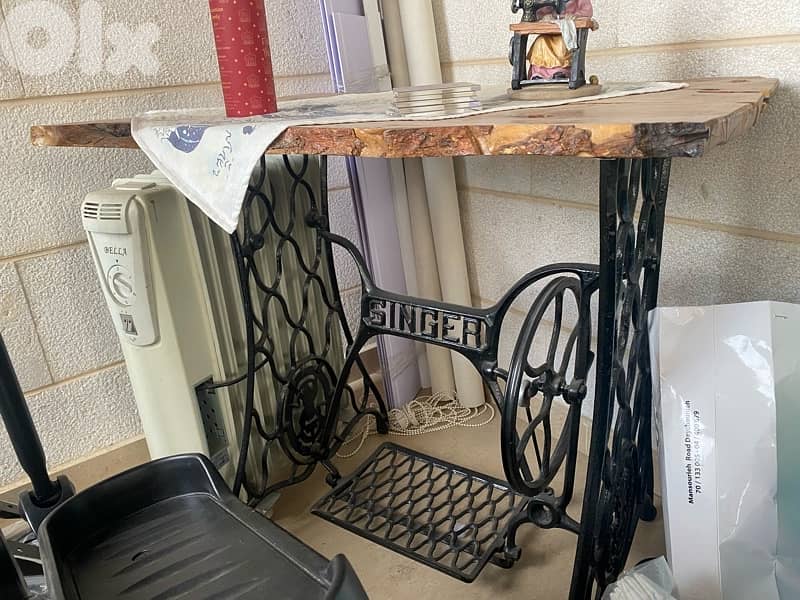 ماكنة خياطة قديمة singer 0