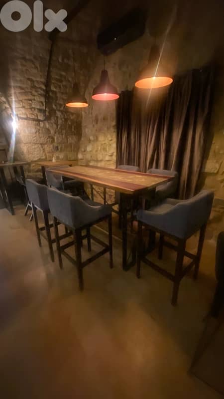 high table with high chairs 3