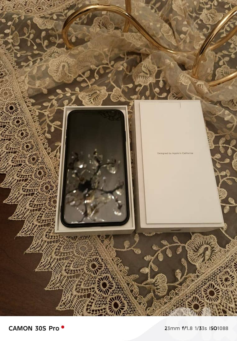 Iphone. Xsmax 64GB 9