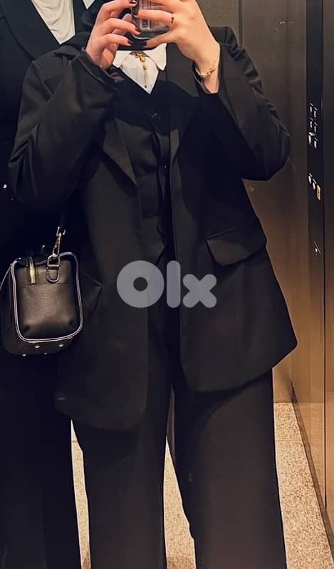 Black formal outfit, worn once, excellent condition. 1