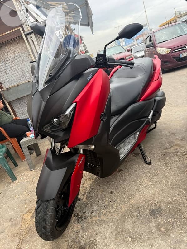 yamaha xmax 300 cc 2