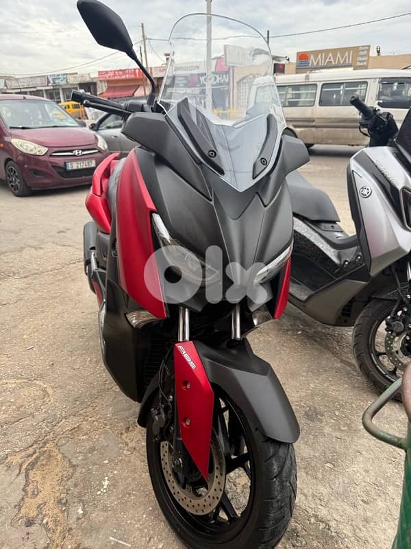 yamaha xmax 300 cc 5