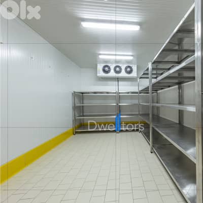 Freezer for rent in Zouk Mosbeh - 200 MT2 - 3.5 MT Height