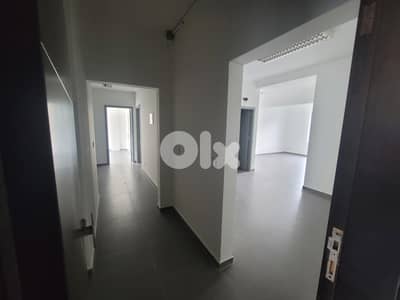 Office for Rent in Dekwaneh - 150 Sqm مكتب للإيجار في الدكوانة