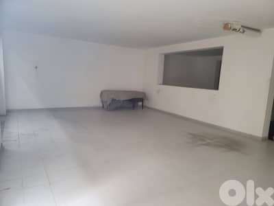 Warehouse / Shop for Sale in Dekwaneh مستودع / متجر للبيع في الدكوانة
