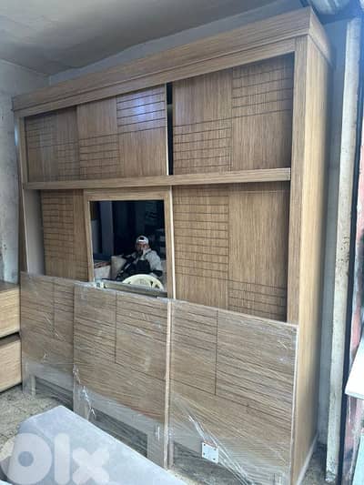 اوضة نوم سحاب طابقين 3 تخوت كتير نظيفة ومرتبة اوضة نوم سحاب طابقين 3 تخوت كتير نظيفة ومرتبة