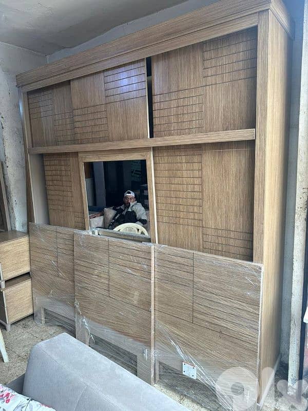 اوضة نوم سحاب طابقين 3 تخوت كتير نظيفة ومرتبة 1