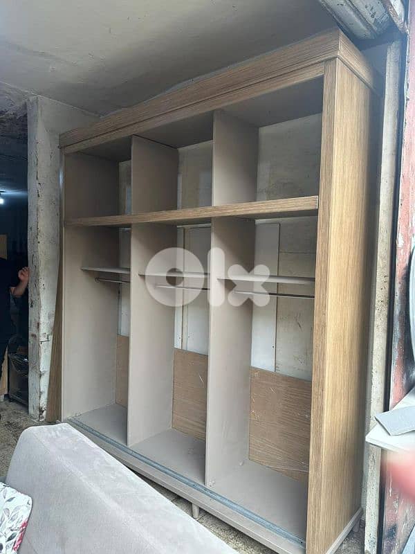 اوضة نوم سحاب طابقين 3 تخوت كتير نظيفة ومرتبة 5