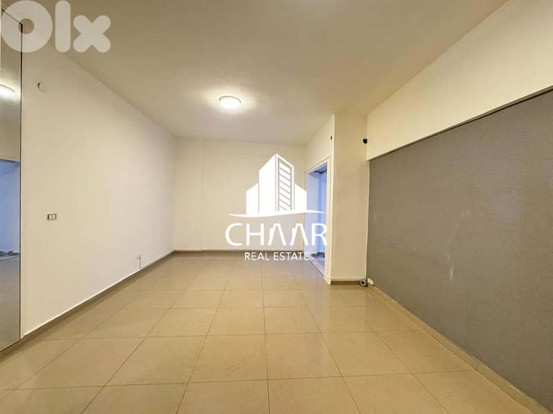 Apartment for Rent in Sanayeh - شقة للايجار في صنايع - #R3004 0
