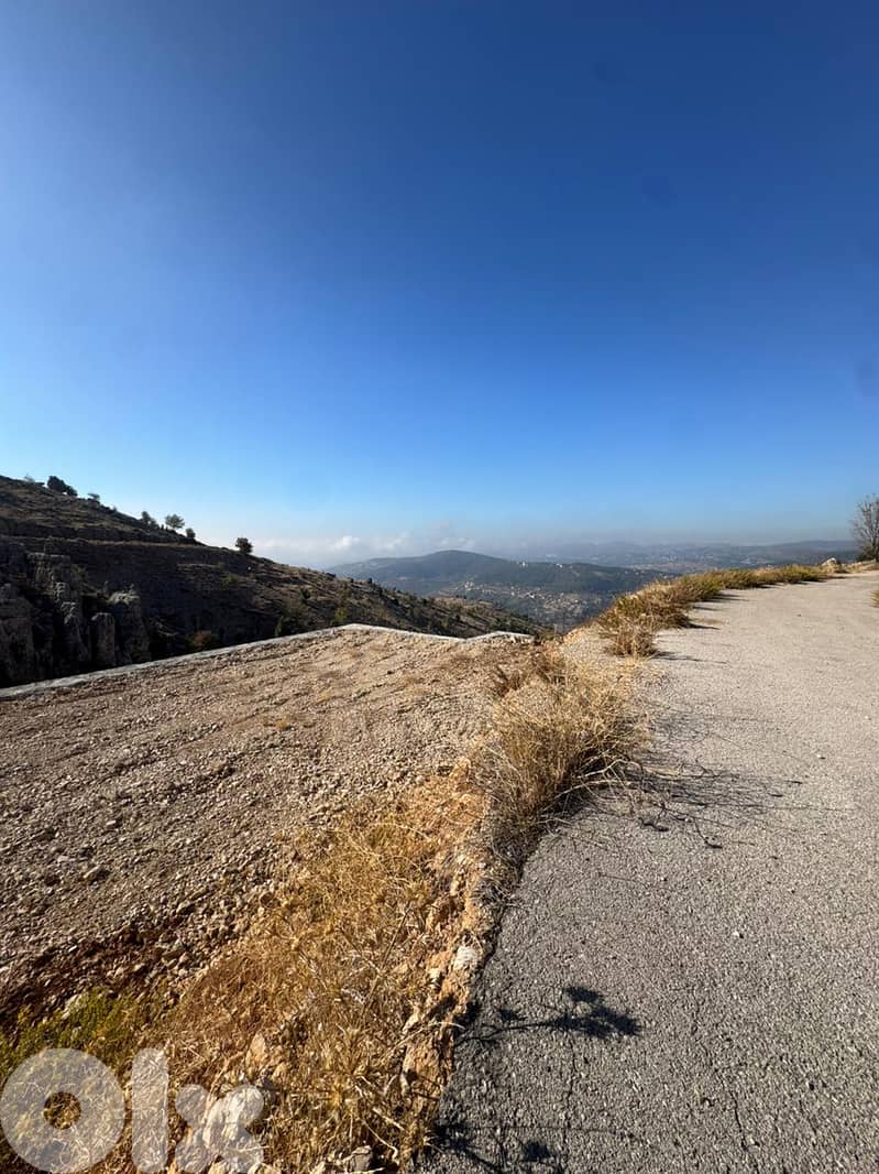 Land for sale in Zaarour ارض للبيع في زعرور 2