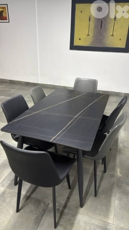 Dining table/chair 0