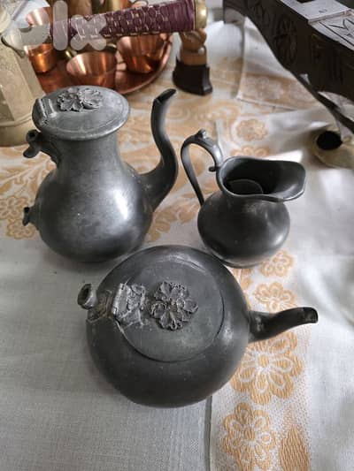 طقم شاي/قهوة قديم من معدن بيوتر (LEAD)