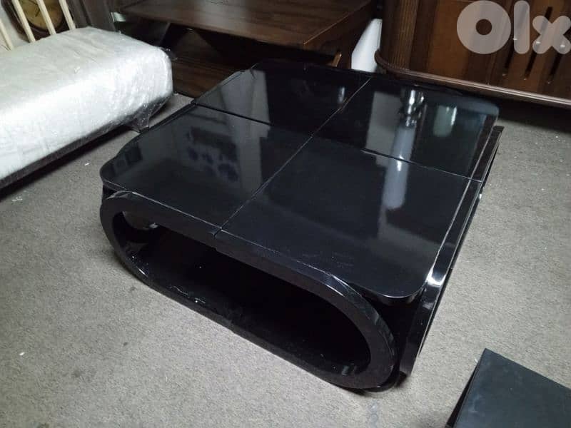 4pcs black coffee table 1