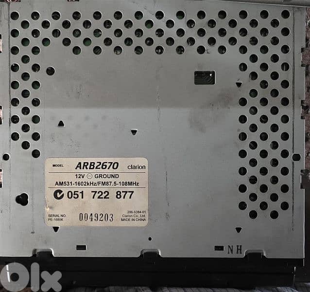 Clarion radio cassette, very clean. 3